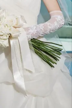 ウェディング　ロンググローブ レース刺繍 白