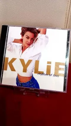 カイリーミノーグ リズム