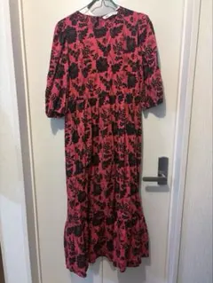 ZARA 花柄ロングワンピース 赤 (着画あり)