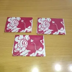 ミニーマウスデザイン　エプロン　 3枚セット