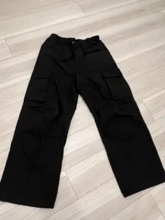 定番！H&M メンズ　ナイロン カーゴパンツ 新品！　ワイド