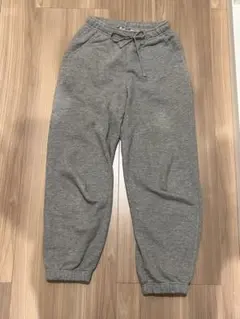 ジョガーパンツ