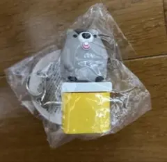 叫ぶマーモットスイッチ　キーホルダー黄色