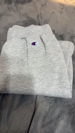 Champion グレー スウェットパンツ