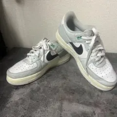 NIKEエアフォースワン　Light Silver