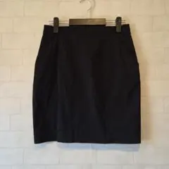 《美品♡》H&M 黒い膝上タイトスカート サイドポケット付き 38号