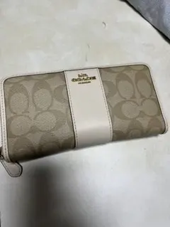 Coach 長財布 ベージュ レザー