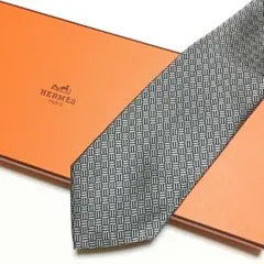 シルバー ネクタイ