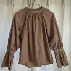 美品 SLOBE IENA 　ギャザーフレアスリーブブラウス