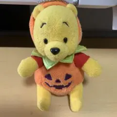 ディズニー プーさん ハロウィン ぬいぐるみバッジ キーホルダー