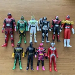 仮面ライダー 、トッキュウジャー、ウルトラマン、ソフビ フィギュア 10体セットのサムネイル