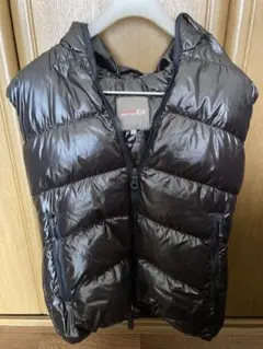 デュベチカ　ダウンベスト