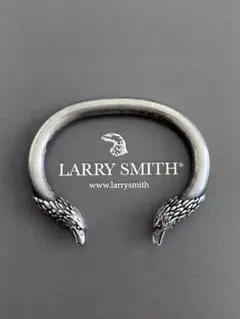 LARRYSMITH KAZEKIRIFEATHER MEDALL ラリースミス 2025年最新】Larry