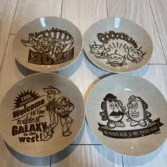 ディズニー トイ・ストーリー 中皿セット 4ピース 新品未使用