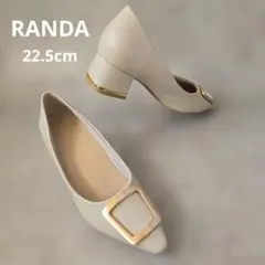 美品 RANDA ゴールドパーツ スクエアトゥ パンプス 22.5 太ヒールのサムネイル