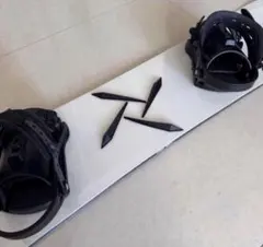 Item thumbnail for item d6386ec1-0a5e-4d6f-b42e-29e5d6f799eb