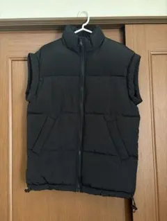 H&M DIVIDED ブラック ダウンベスト