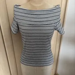 オフショルダー ボーダー トップス
