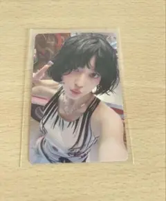 【LE SSERAFIM】サクラ（ホログラム入フォトカード１枚）