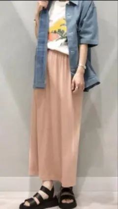 GU リブナロースリットロングスカート