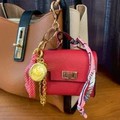 VIA MAIL BAG キーチャーム ブラウン系 サイズF - メルカリ