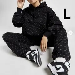 2026年最新】NIKE__総柄セットアップの人気アイテム - メルカリ