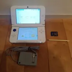 ニンテンドー3DS LL ホワイト 充電器付き