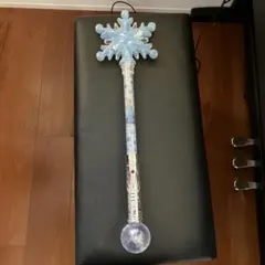 ディズニーリゾート公式 アナと雪の女王　アナ雪　エルサ　ステッキ　光るおもちゃ