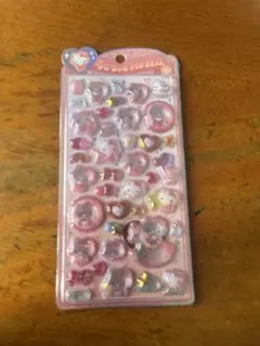 サンリオ　ハローキティ　ベビー　うるちゅるPOP SEAL
