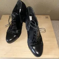 【お値下げしました。4000円⇨3600円】 Maxmara 靴
