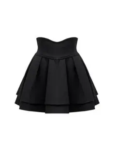 ミシェルマカロン　殿堂入り!!美脚になれるスカート♡ インナーパンツ付　M