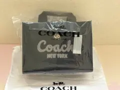 COACH ブラック カーゴトートバッグ ショルダー付きレザー