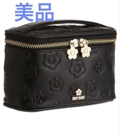 【美品】MARY QUANT ランダムデイジーエンボス バニティ