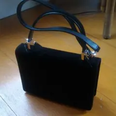 フェラガモ　ハンドバッグ