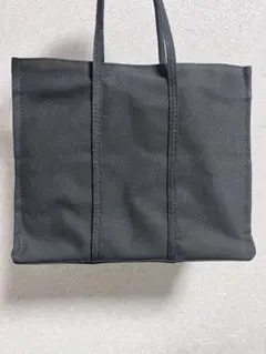 トートバッグ　黒い　仕事用　ビジネス　カバン