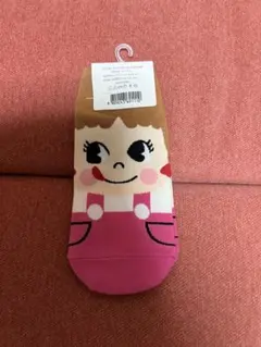 【新品】　ペコちゃん　靴下　23〜25cm