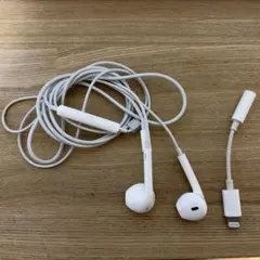 Apple純正 イヤホンとLightning 変換アダプタ