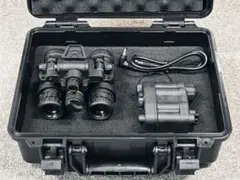 PVS31　デジタルナイトビジョン 実動 IR 四角画面 メルカリ