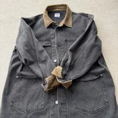 Item thumbnail for item 971b4e36-41ae-408b-92c7-8bb65bd1c143