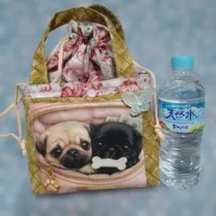 ハンドメイド　犬　パネル生地使用　巾着ミニトートバッグ