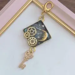 宇宙レジン×鍵チャーム＊スクエアチャーム＊スチームパンク風