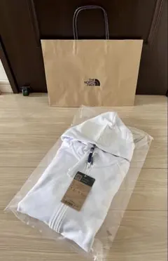 新品　タイムセール‼️ザノースフェイス　リアビューフルジップフーディ　Lサイズ