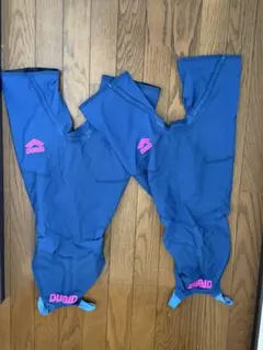 美品　アリーナ　高速水着　競泳水着　アクアフォースストームMF ML 2着セット