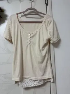 クリーム色リブ編みTシャツ Mサイズ