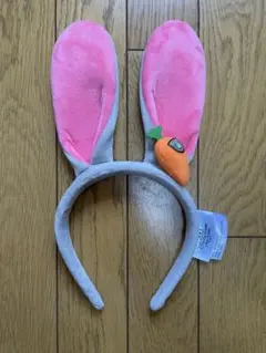 ウサギの耳カチューシャとフィギュアセット