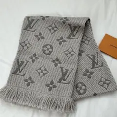 ルイヴィトン　エシャルプロゴマニアグレーマフラー