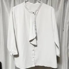 ハニーズ　ボウタイブラウス