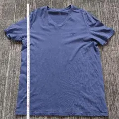 AMERICAN EAGLE ネイビー Vネック Tシャツ Mサイズ