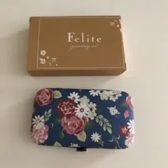【新品・未使用】Felite フェリテ　グルーミングセット 花柄ブルー