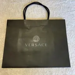 2026年最新】VERSACE ショップ袋・ショッパーの人気アイテム - メルカリ